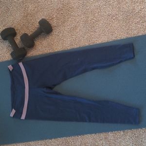 Purple Yoga Smoga leggings size 10